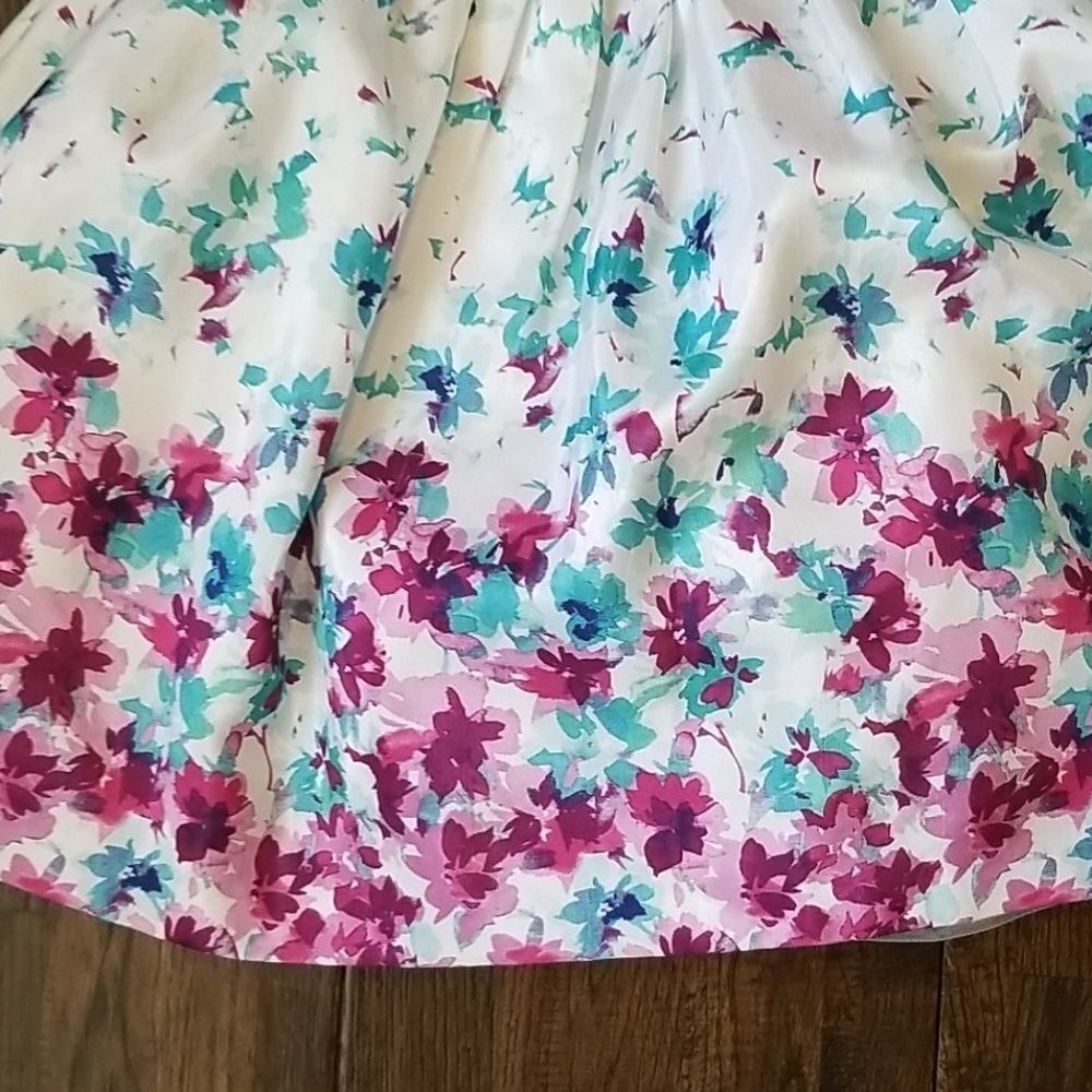 Girls Spring Dress Size 4 - Picture 3 of 5